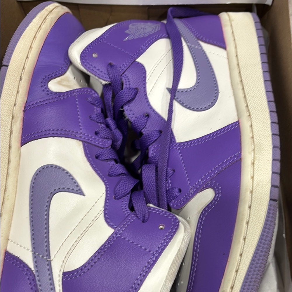Nike Purple and White Sneakers